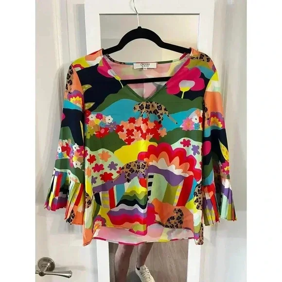 Crosby by Mollie Burch Pattern Long Sleeve Blouse Size 8 Color Blue Pink - Picture 2 of 5